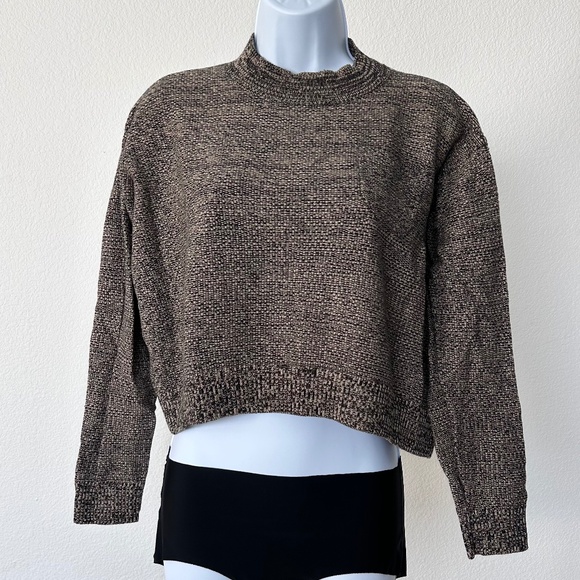 Levi's Mock Neck Boxy Cropped Wool Blend Sweater Black/Tan Womens Med - Picture 1 of 6
